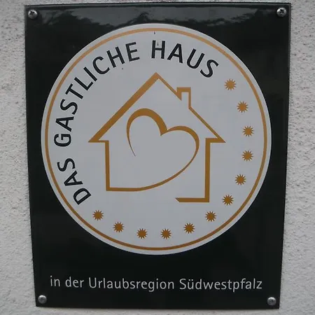 ホテル Hotel-hauensteiner-hof