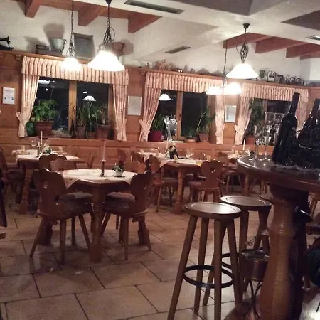 Hotel-hauensteiner-hof Hauenstein