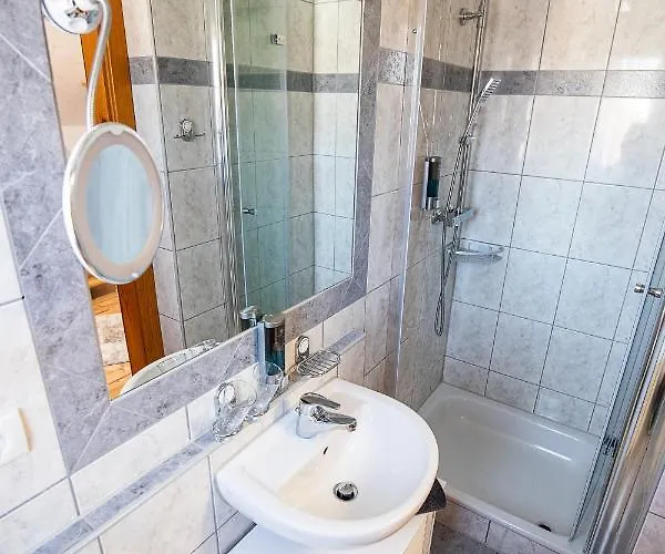 Hotel-hauensteiner-hof Hotel